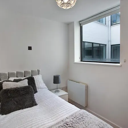 Lovely Spacious 2 Bed Apartment In Central Croydon Exterior photo